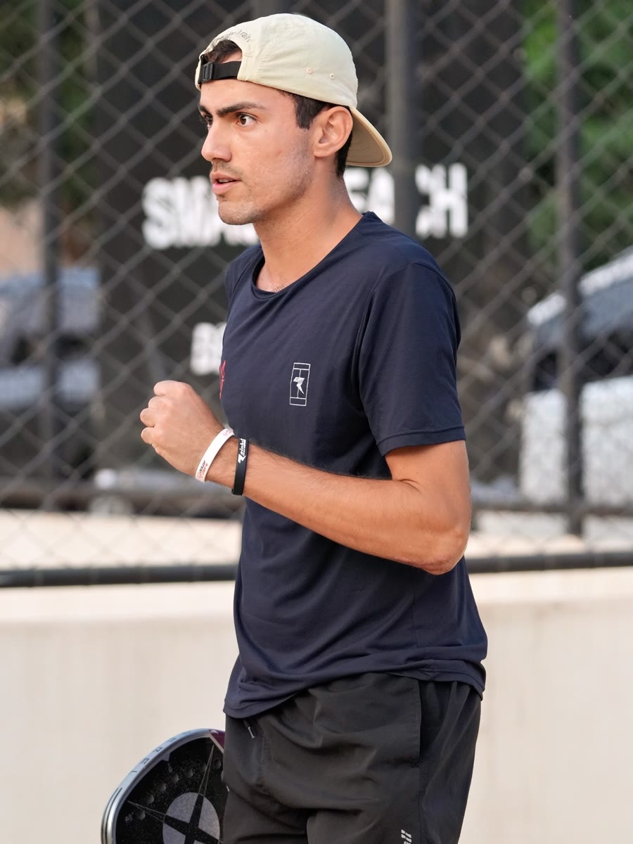 Victor Vieira, atleta e professor de Beach Tennis